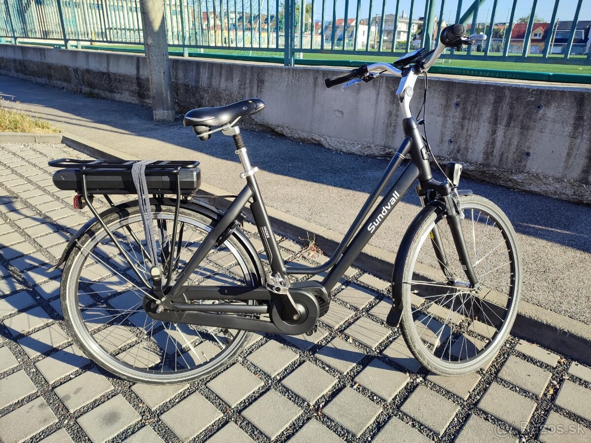 Cestný elektrický bicykel  Sundovall (Nemecko) 28' na preda
