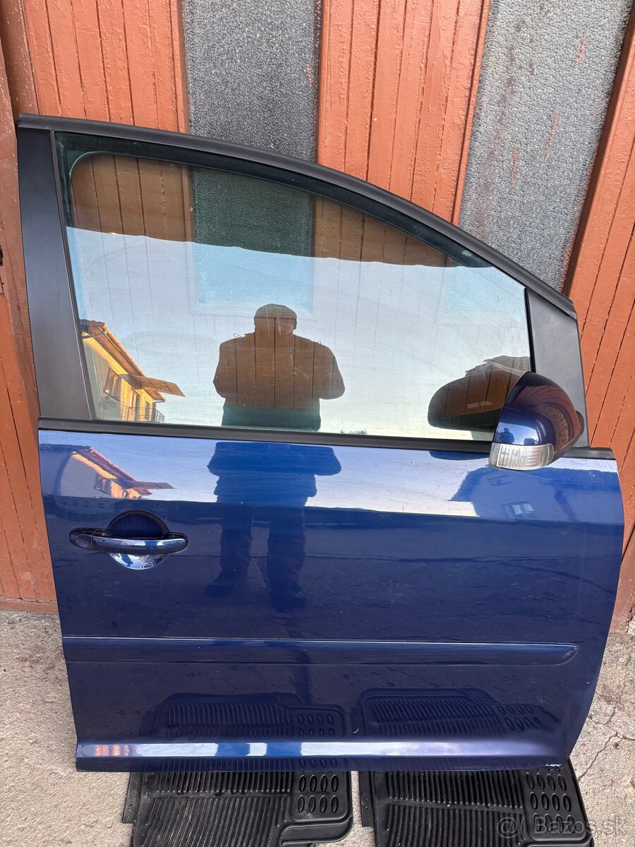 Vw touran predné dvere