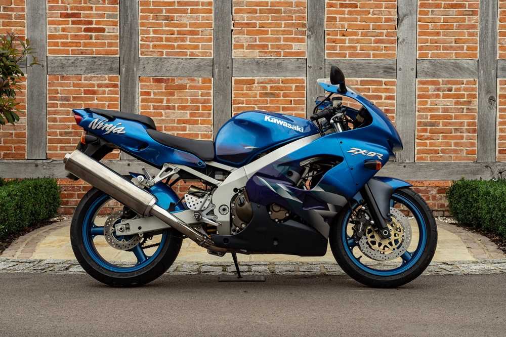 Kawasaki zx9r Ninja