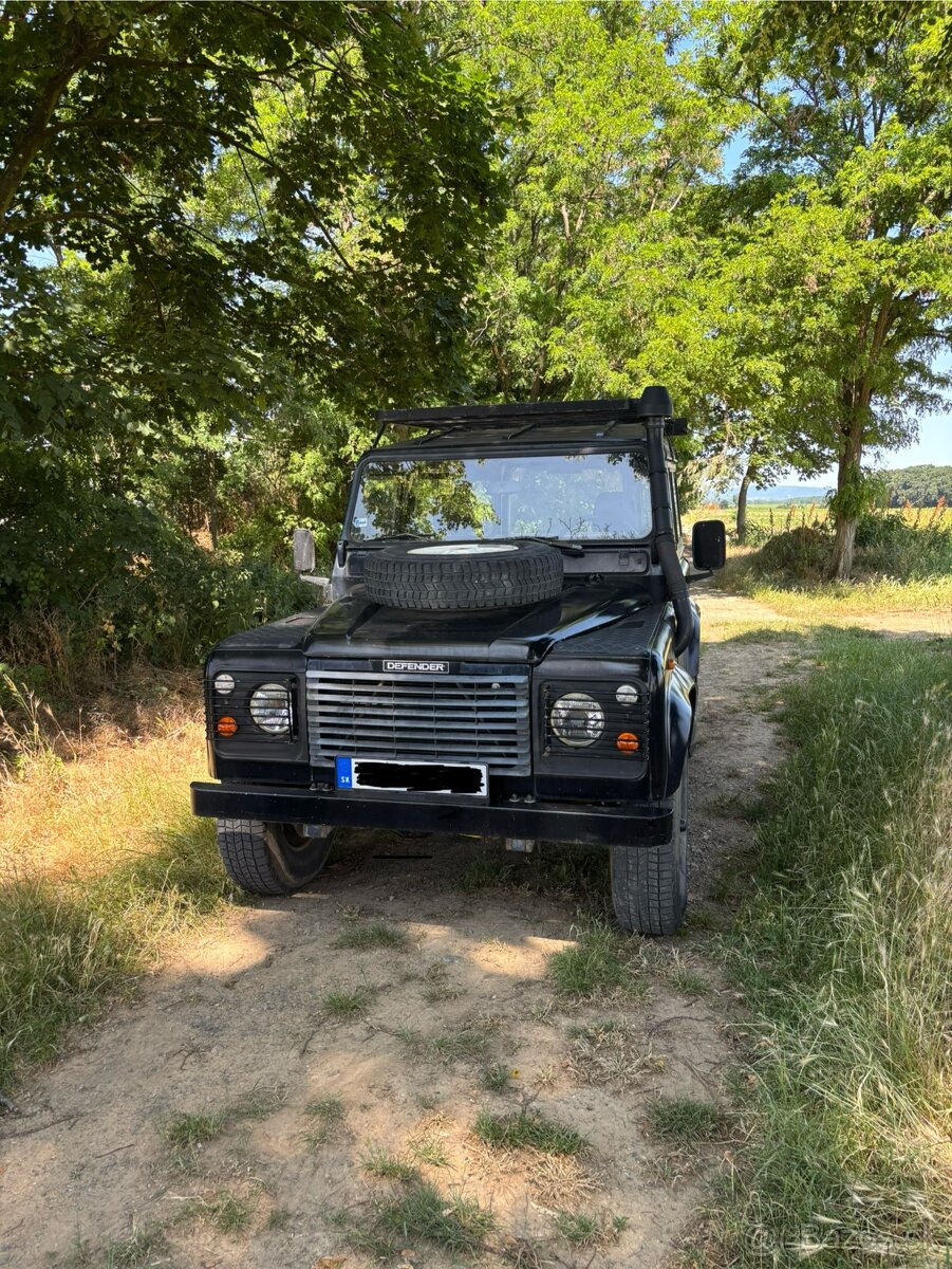 Land Rover 90, Defender