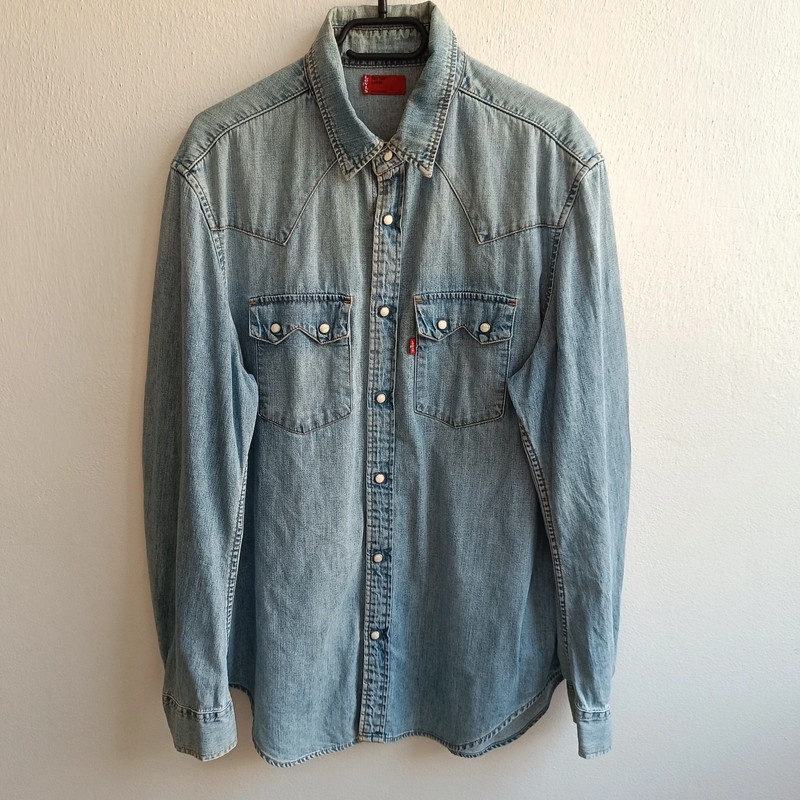 Vintage Levis modrá džínsová košeľa riflová košeľa L