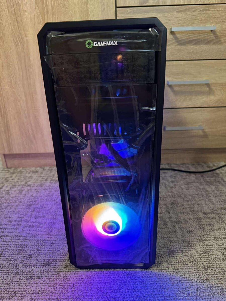 Herné PCčko Intel i5-11400F, 32GB, RX 6650 XT, 500GB NvMe