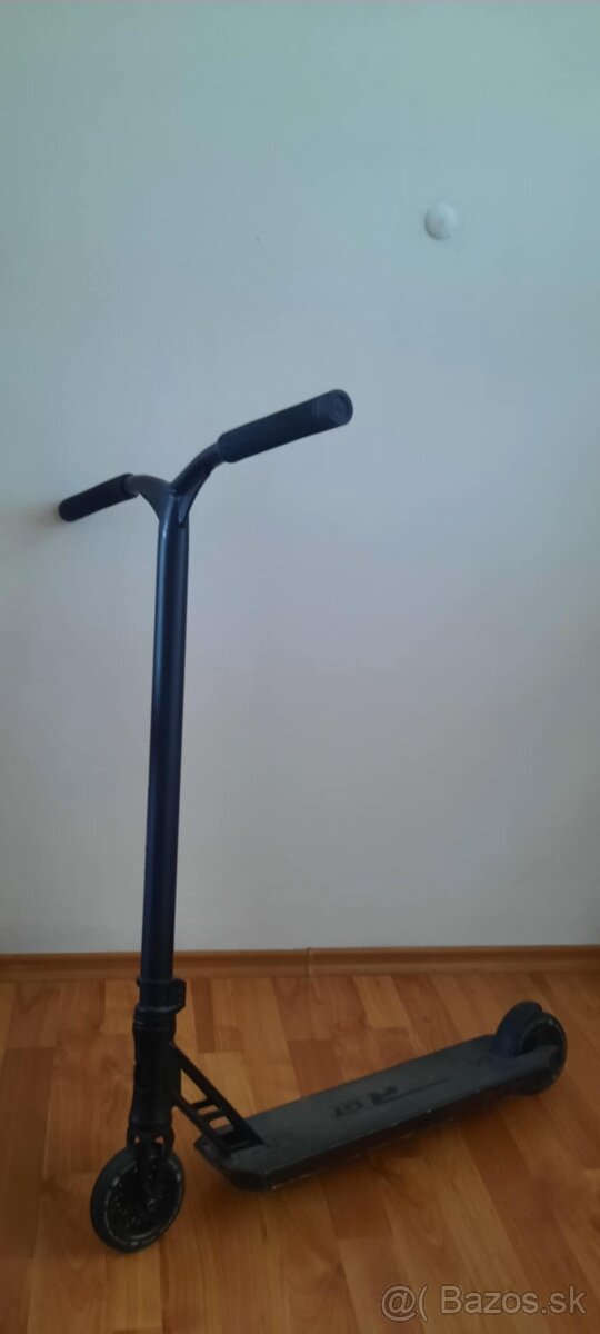Freestyle kolobežka Root Type R GT Black