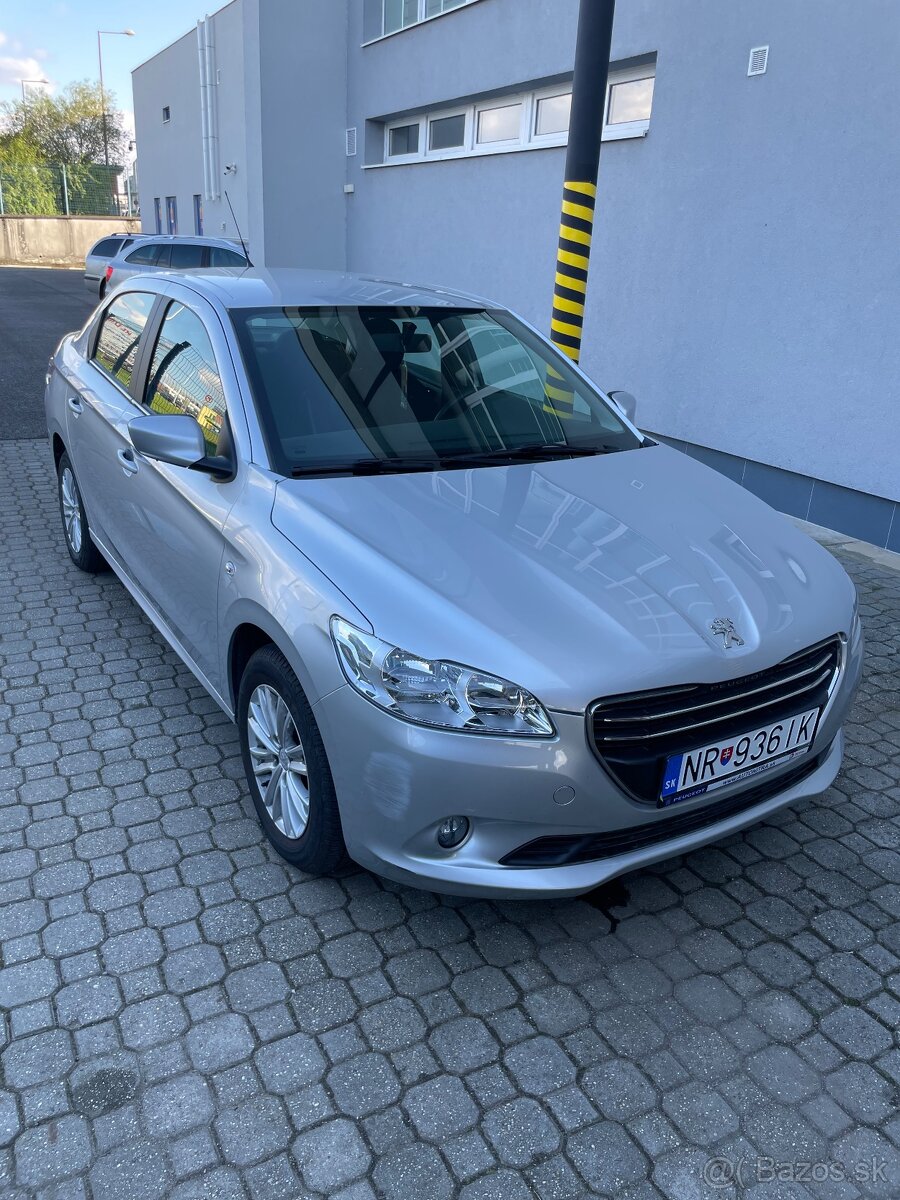 predám Peugeot 301