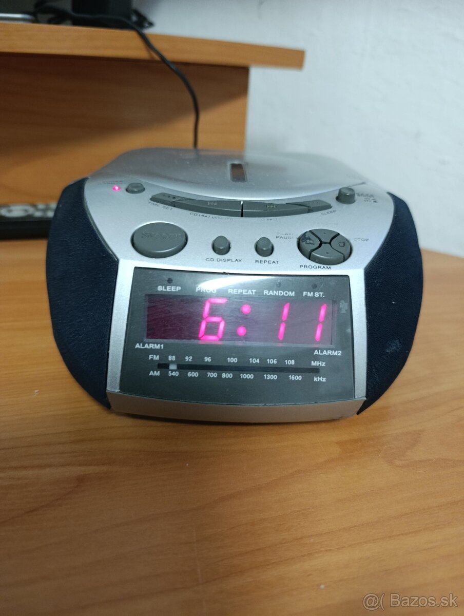 RADIO   CD BUDIK HODINY