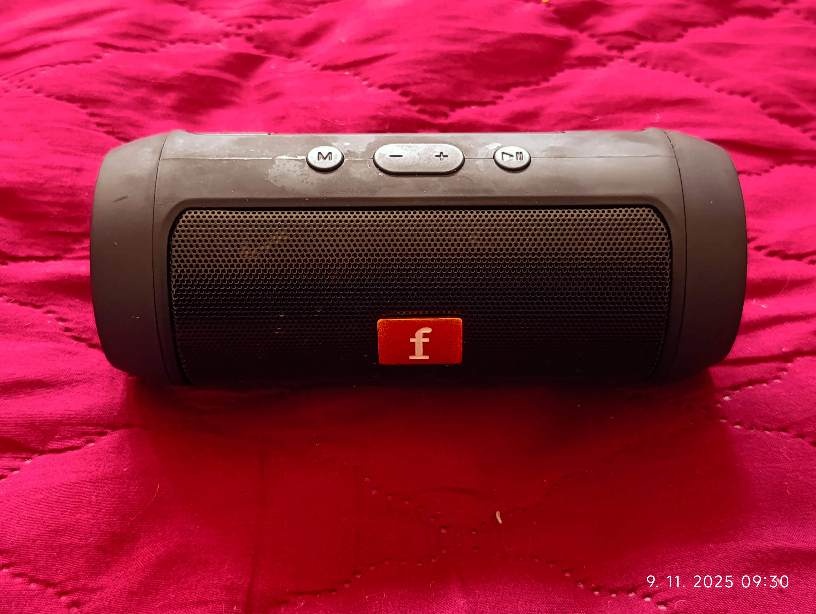 Bluetooth reproduktor