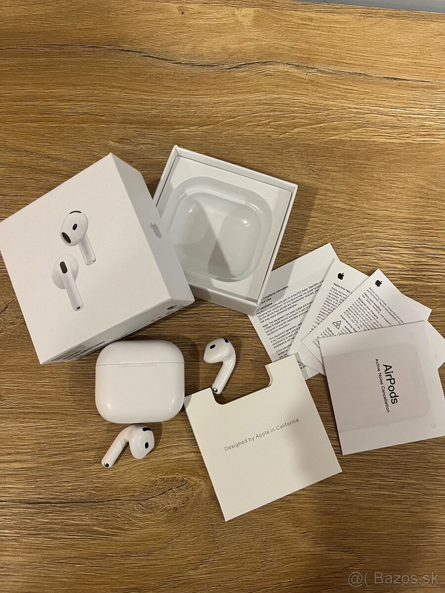 AirPods 4