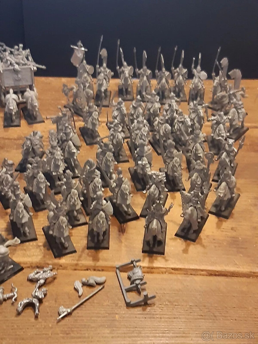 Zostávajúce zásoby Obrovskej Citadely z Warhammer Fantasy Em