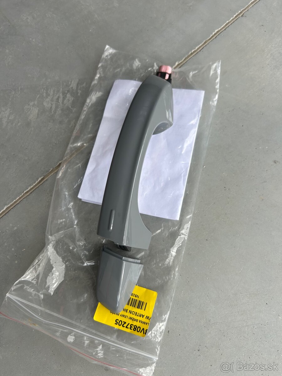 VW Arteon kľučka dverí