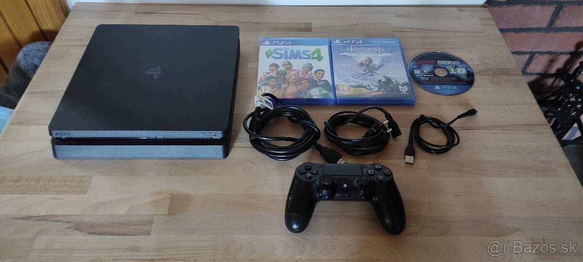 Predám ps4 slim+hry