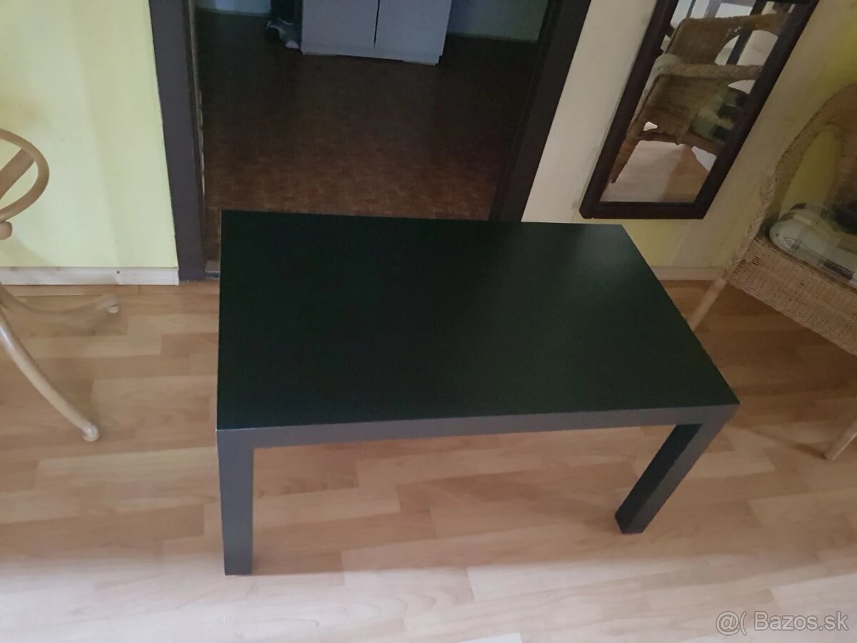 Stolík IKEA