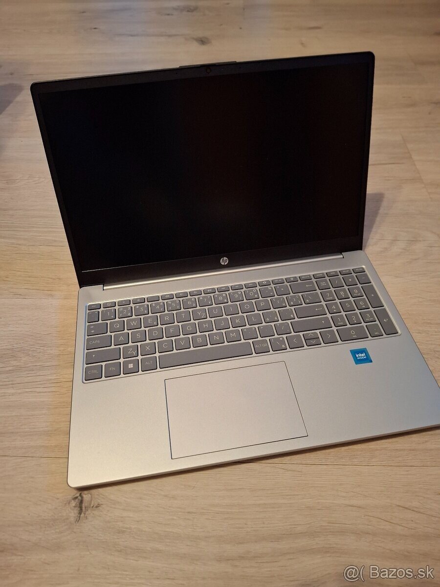Notebook HP15 nový