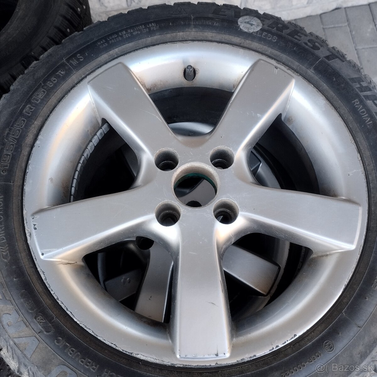 Elektróny 4x100 R15