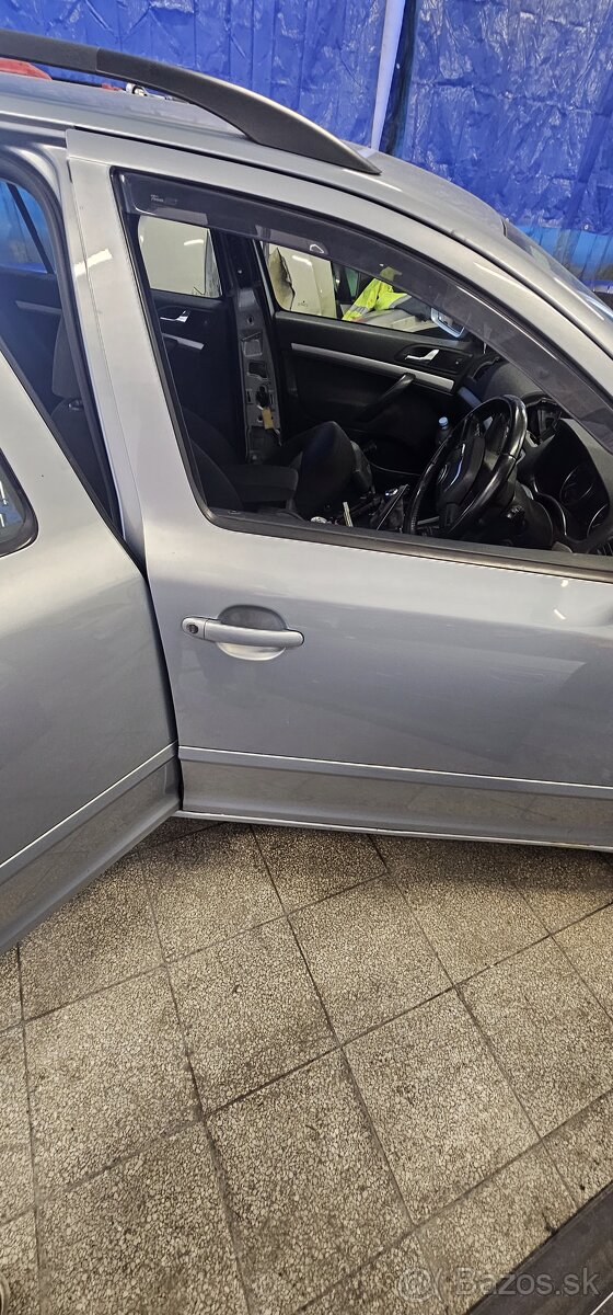 Prave predne dvere octavia 2