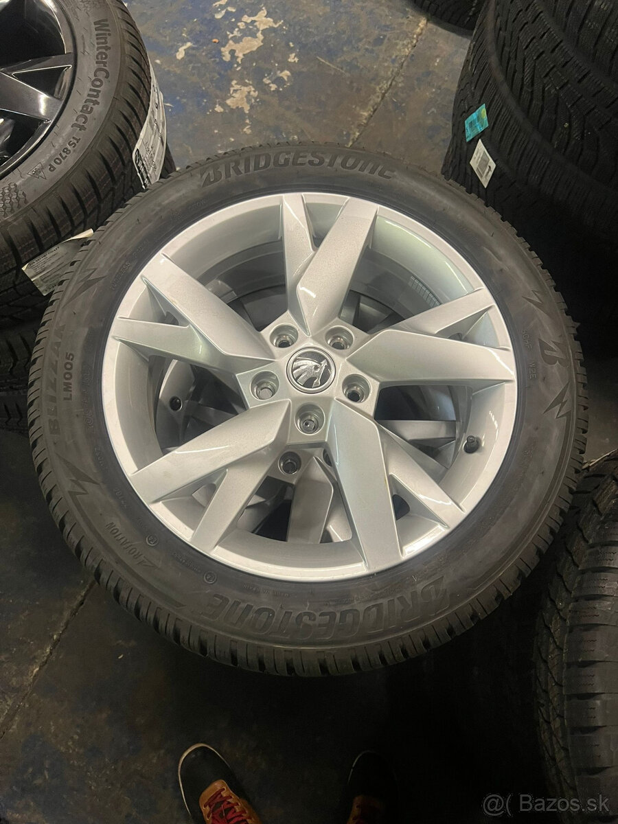 5x112 r17 kolesa skoda octavia IV 4 disky alu 205 55 17