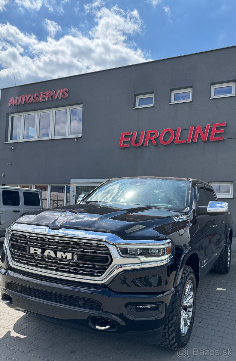 Dodge Ram, LIMITED, 2022, nehavarovaný