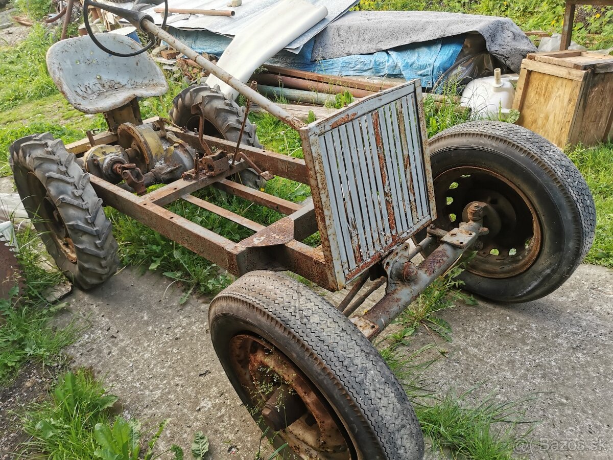 Malotraktor domácej výroby, rám, šasi, nápravy