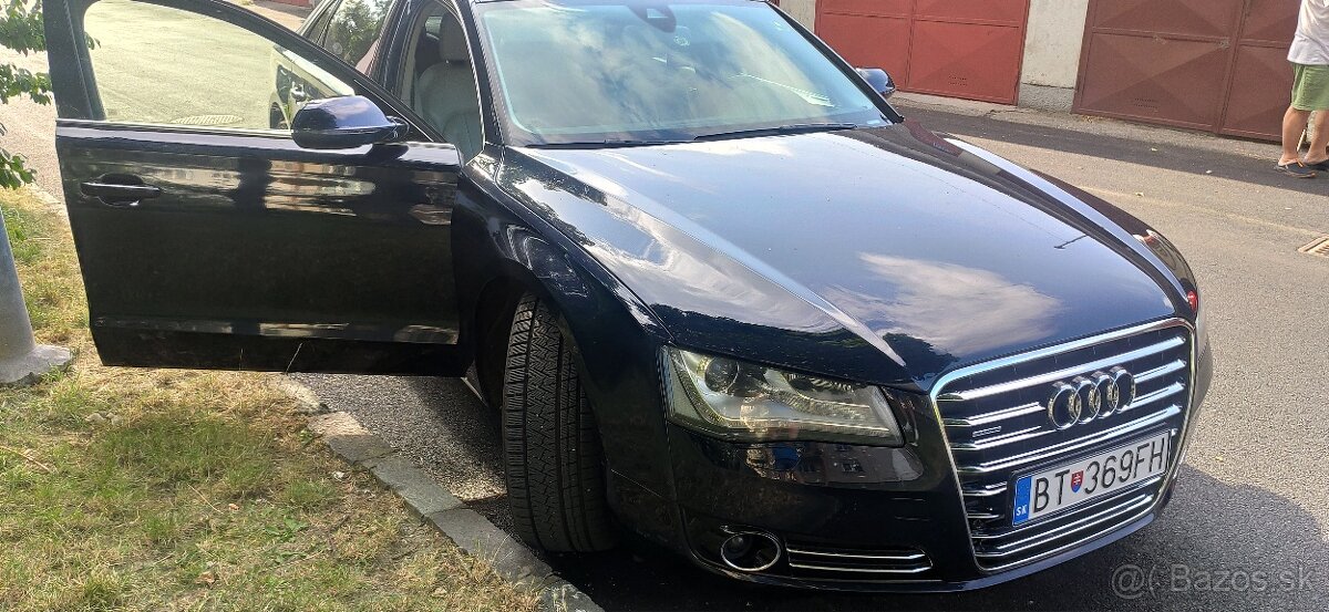 Audi A8 L . webasto Audi