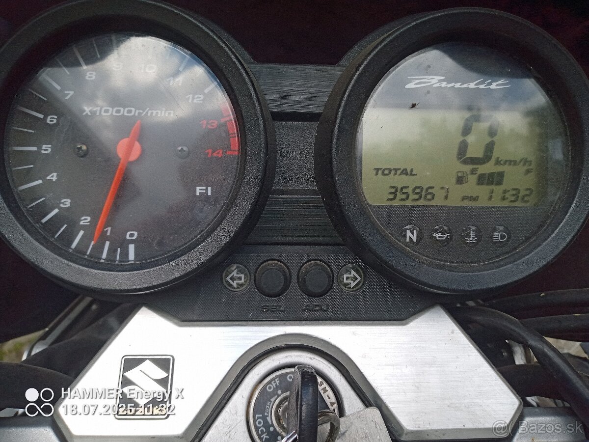 Suzuki gsf 650