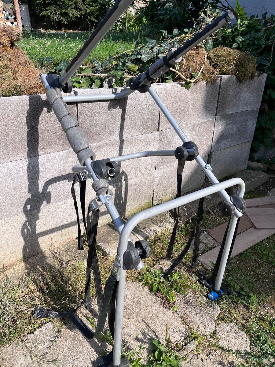 Predám univerzálny nosič na bicykle.