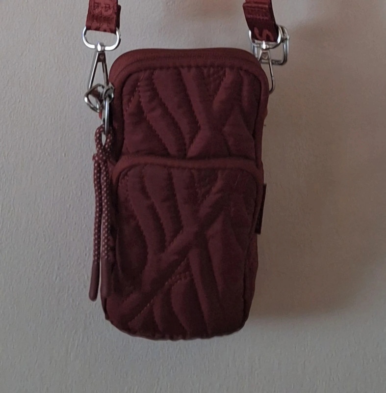 Kapsička cez rameno Skechers