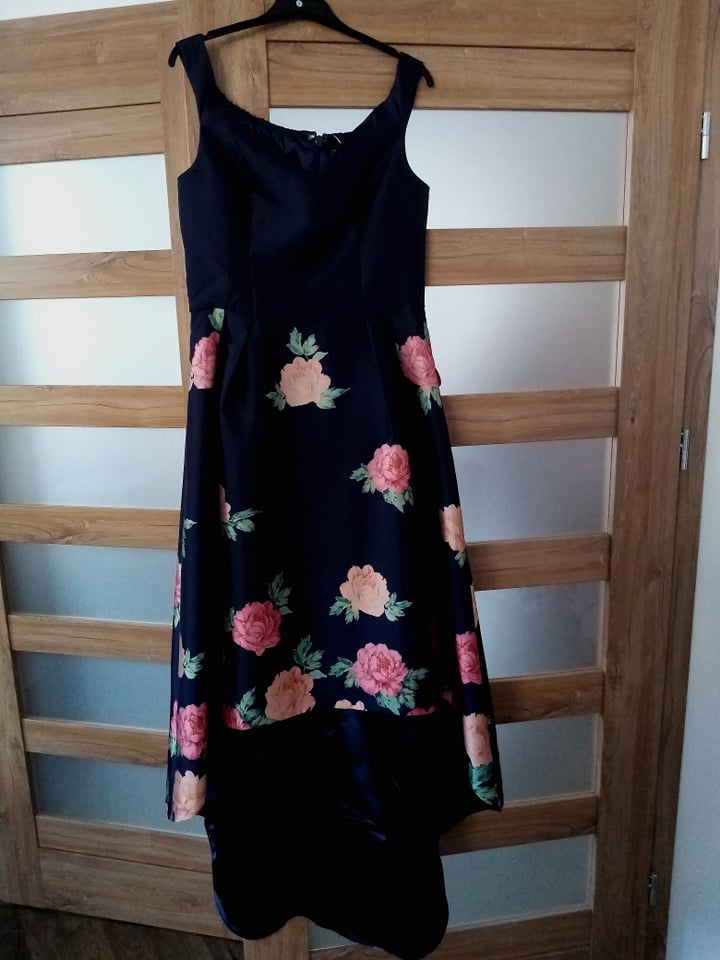 Večerné elegantné šaty