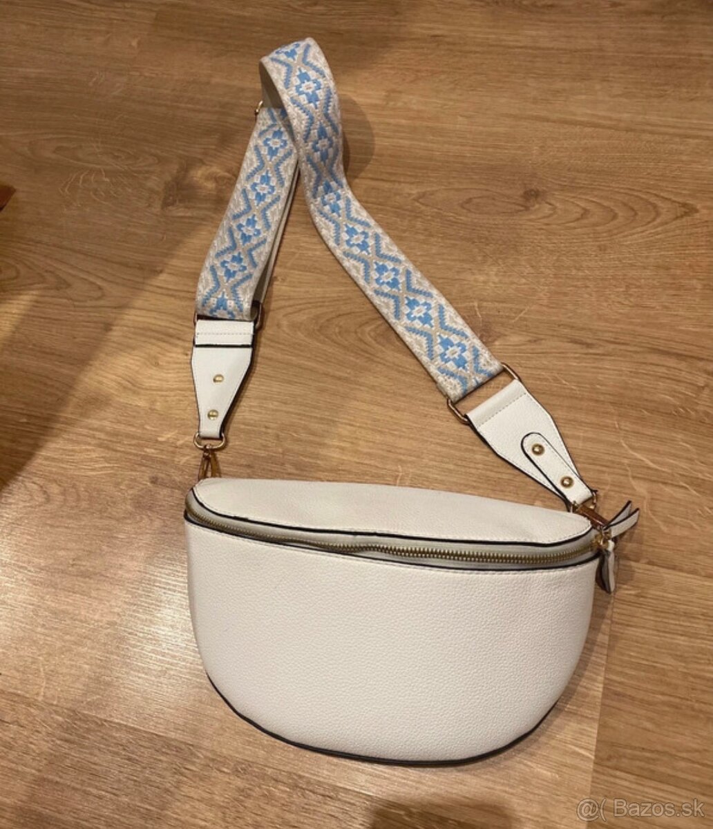 Crossbody kabelka