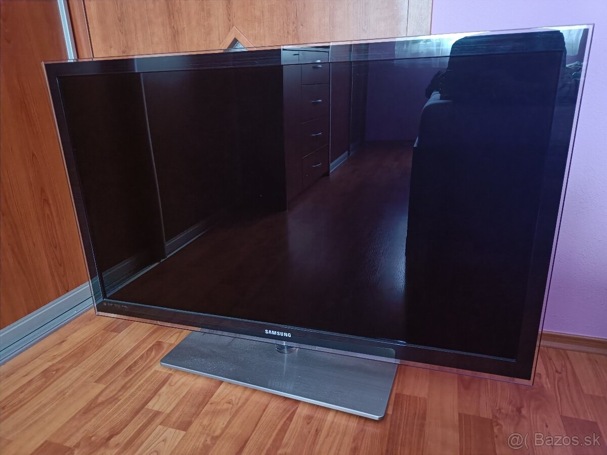 Predam funkcny pouzivany 46'' televizor Samsung UE46C6500U