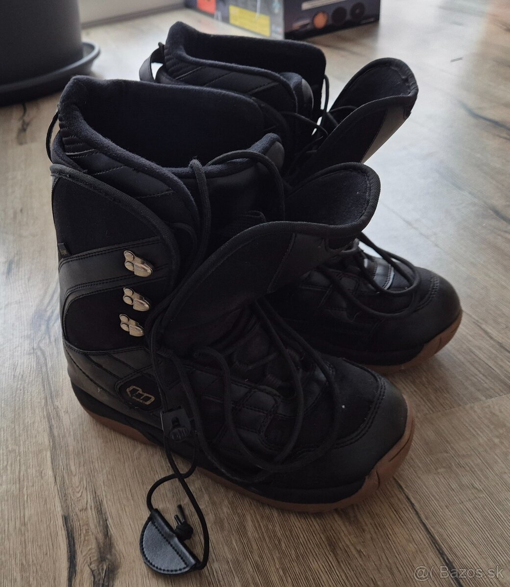 Snowboardové topánky