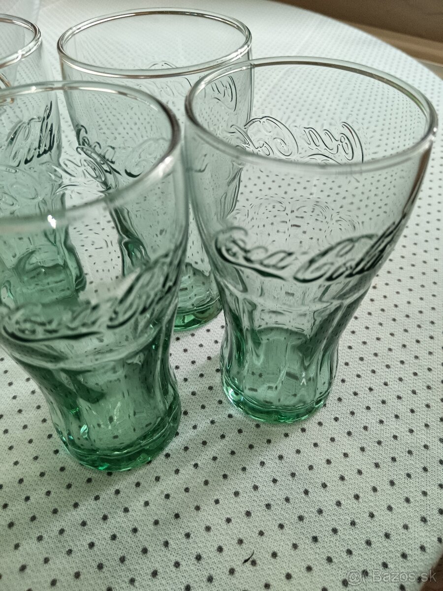Sklenené coca cola pohare