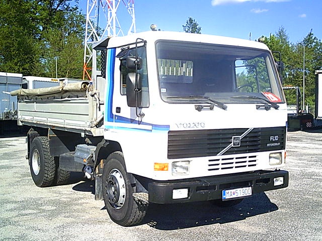 VOLVO FL 12 320 4x2 trojstranná vyklapačka, sklápač