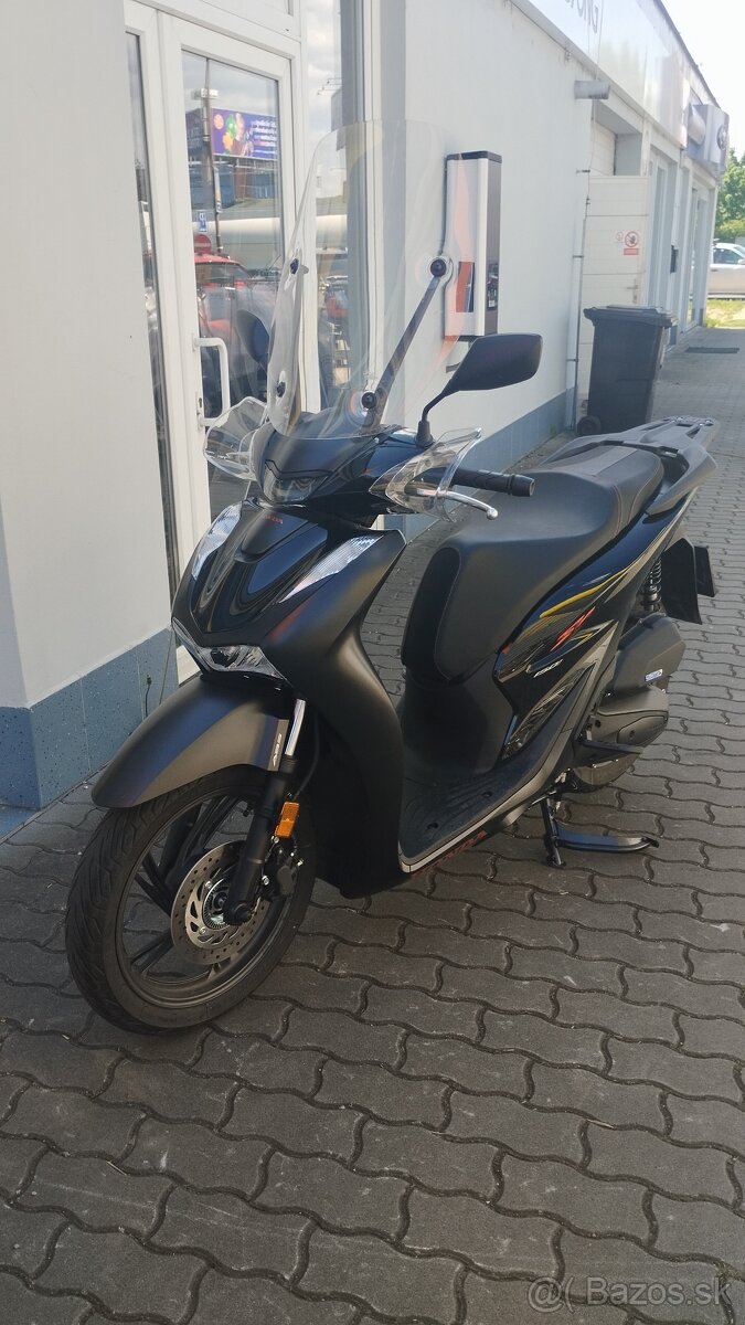 2025 Honda SH150, najazdené 800km