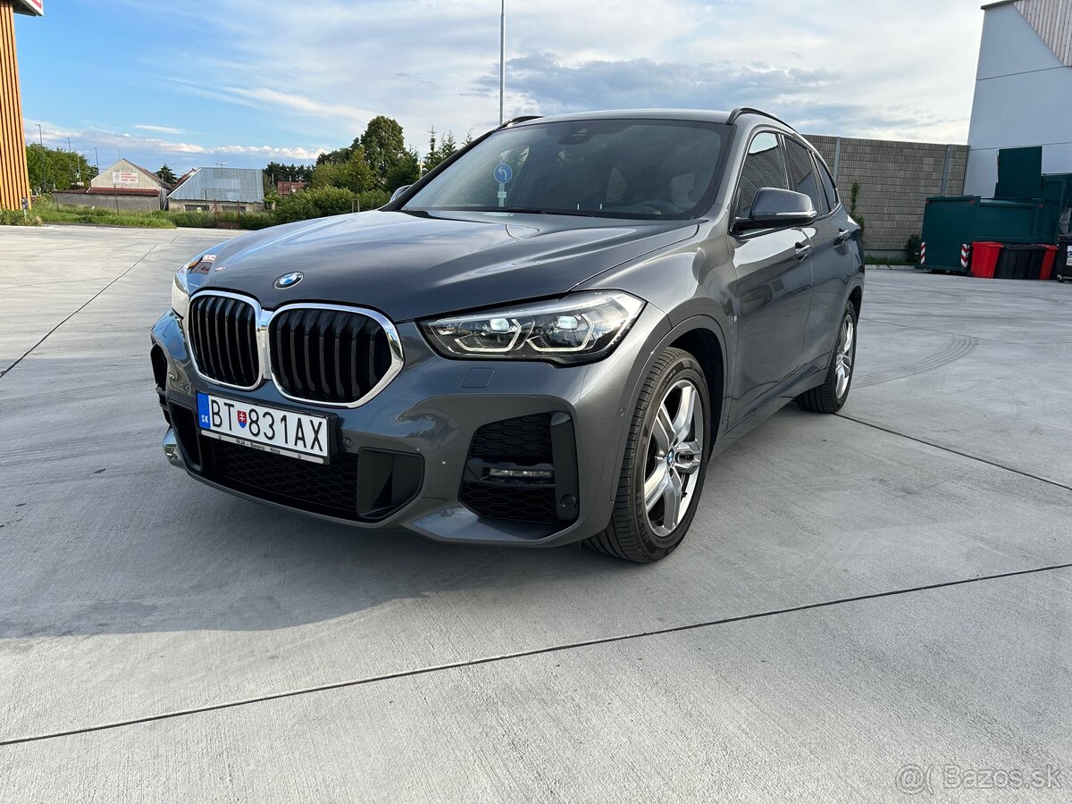 BMW X1 SDrive 18i A/T M-Sport