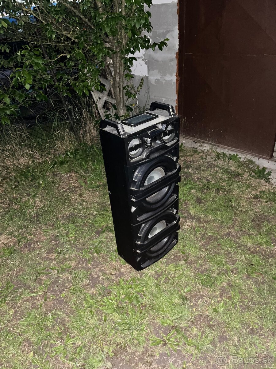 Party reproduktor