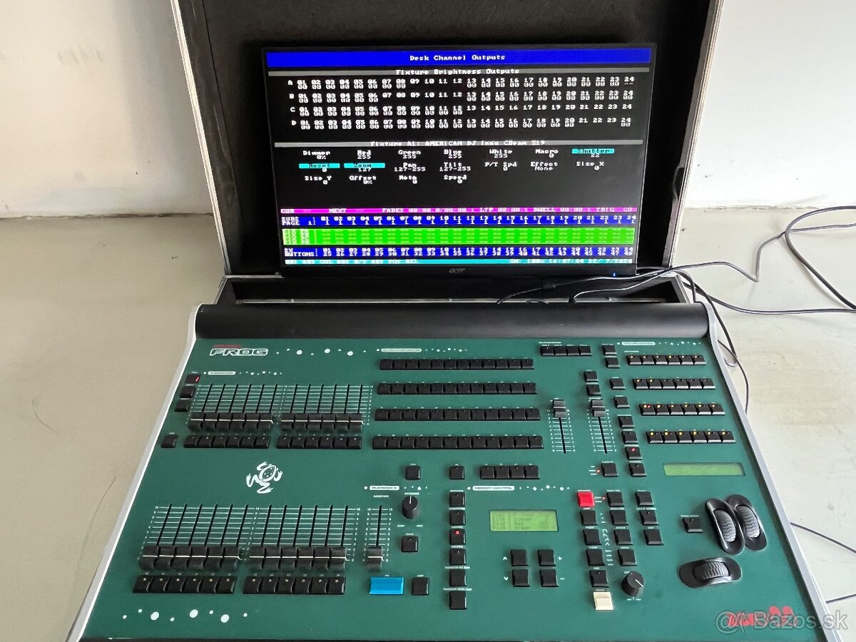 SVETELNY PULT ZERO 88 MAMBO FROG DMX 1024 + CASE