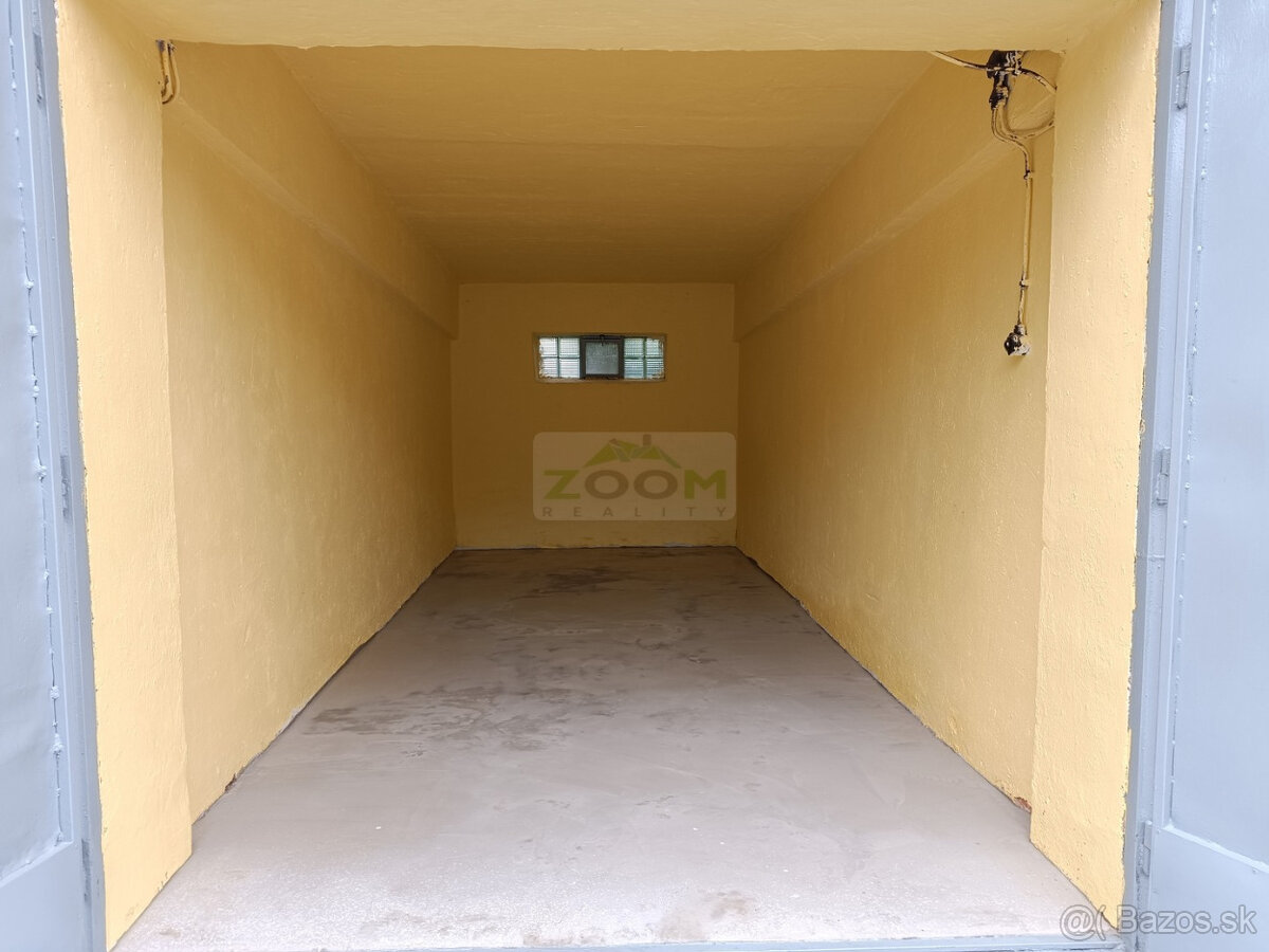 Pavlovičovo nám. - murovaná, zrekonštruovaná garáž, 18 m2