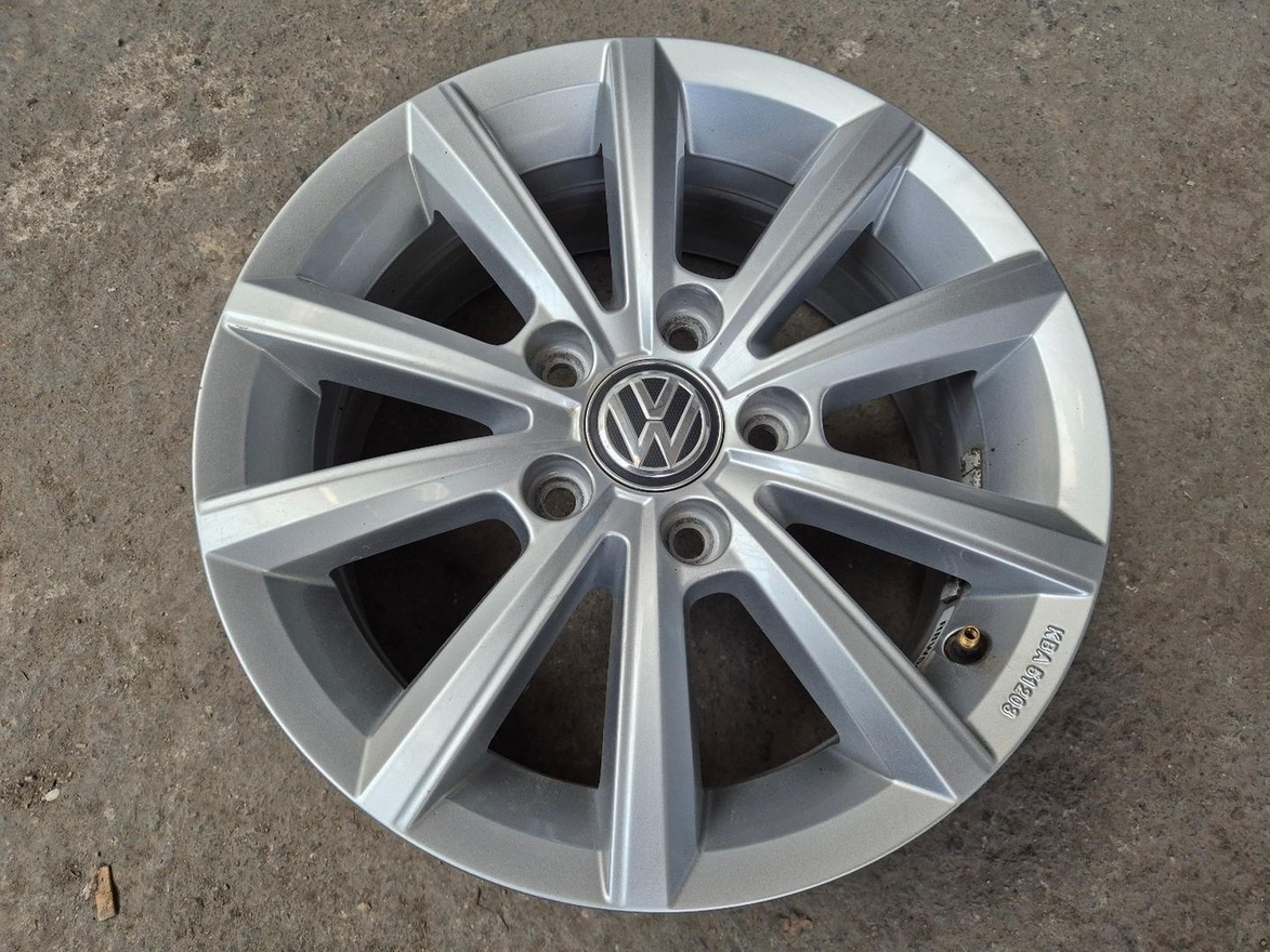 5x100 r15 ET43 x 6J elektróny originál VOLKSWAGEN