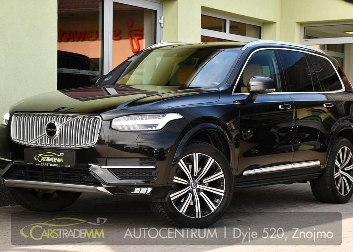 Volvo XC90 2,0D5 INSCRIPTION PANOR H/K 173 kw