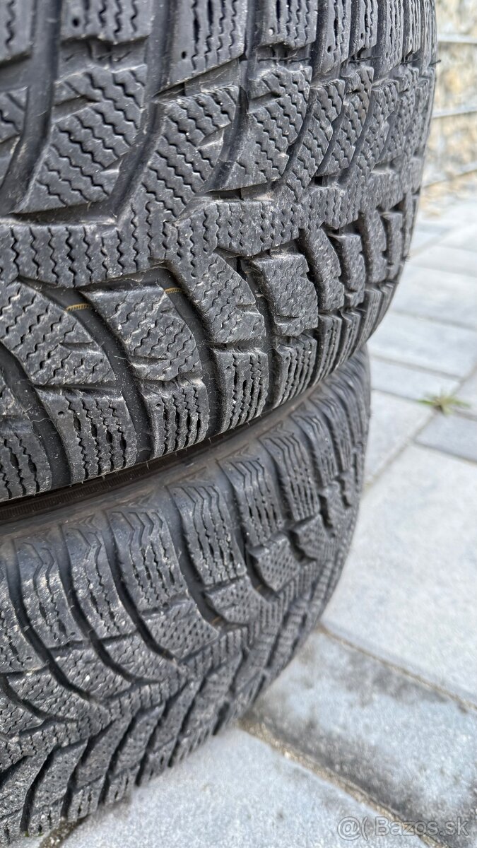Zimné Pneu + disky 215/60 r16 Nordex