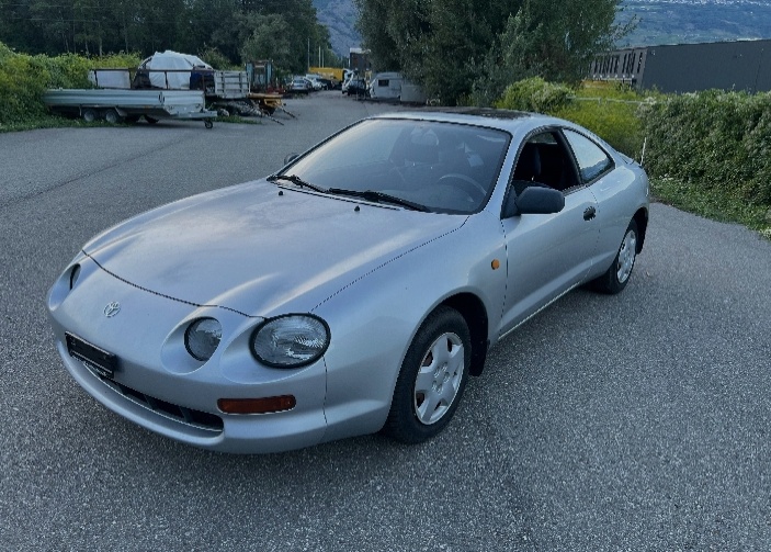 Kúpim Toyotu celicu t20