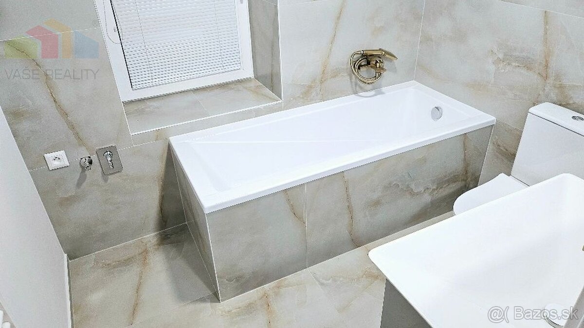 2 izbový byt Bánovce nad Bebravou / CENTRUM / TERASA 7 m2 /