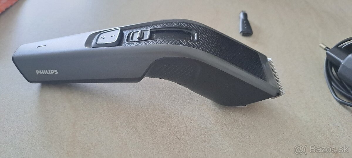 Strojcek Philips HC3520