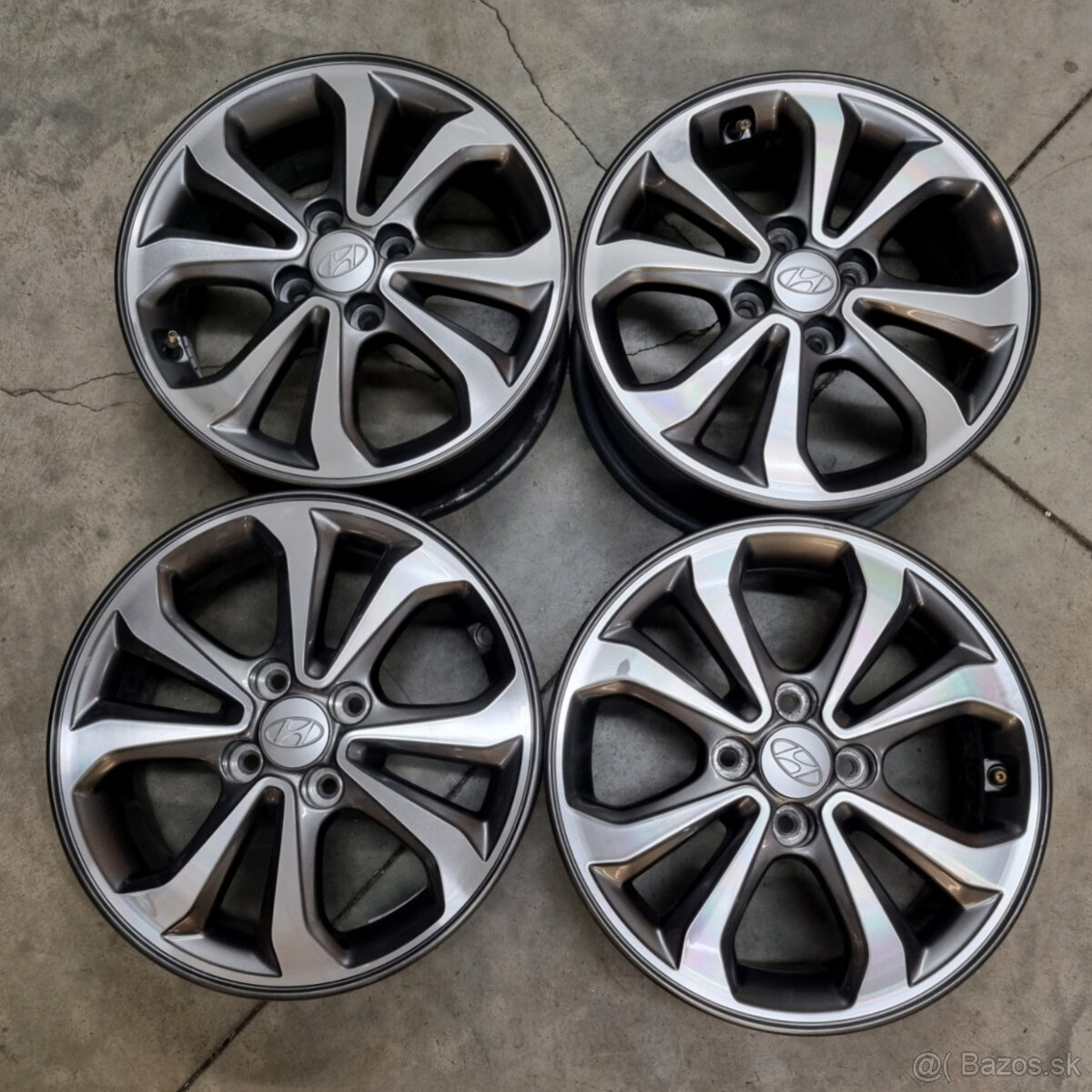 Hliníkové Hyundai disky 4x100 R15 6J ET47