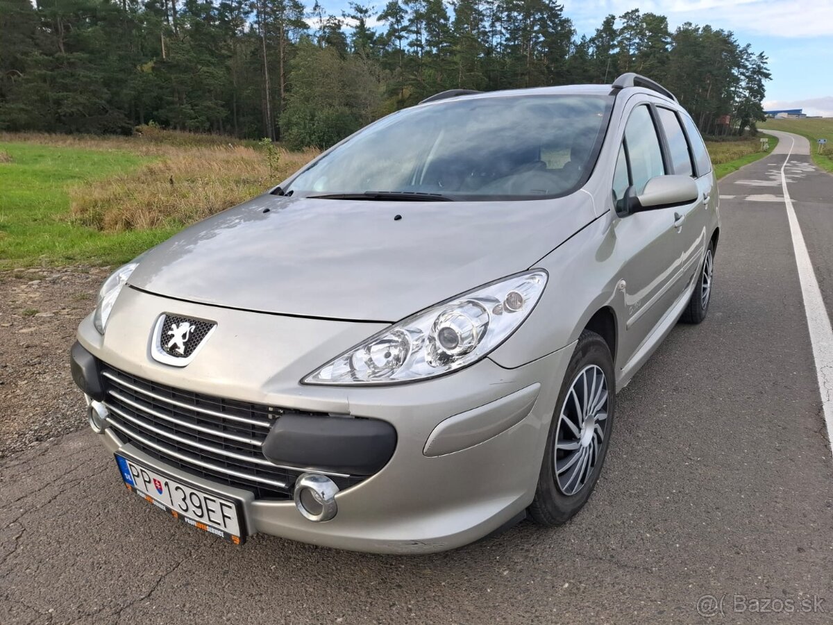 Peugeot 307 SW benzín + LPG