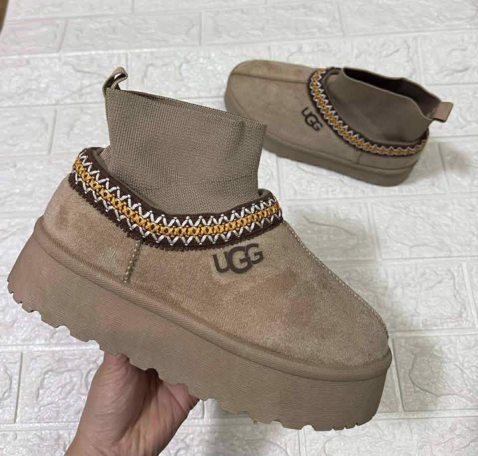 Ugg Vysoke Sive