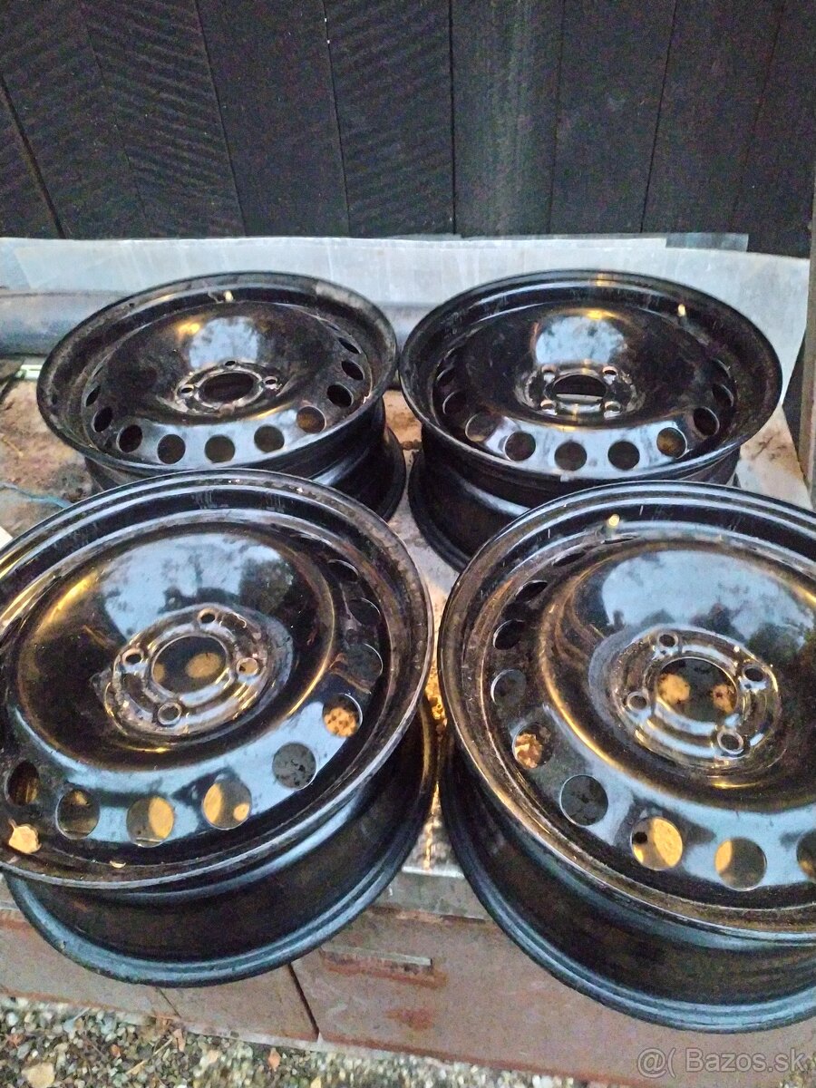 Predám 4 x plech diskov v rozmere 6.5Jx15H2 ET45, 4x100x60