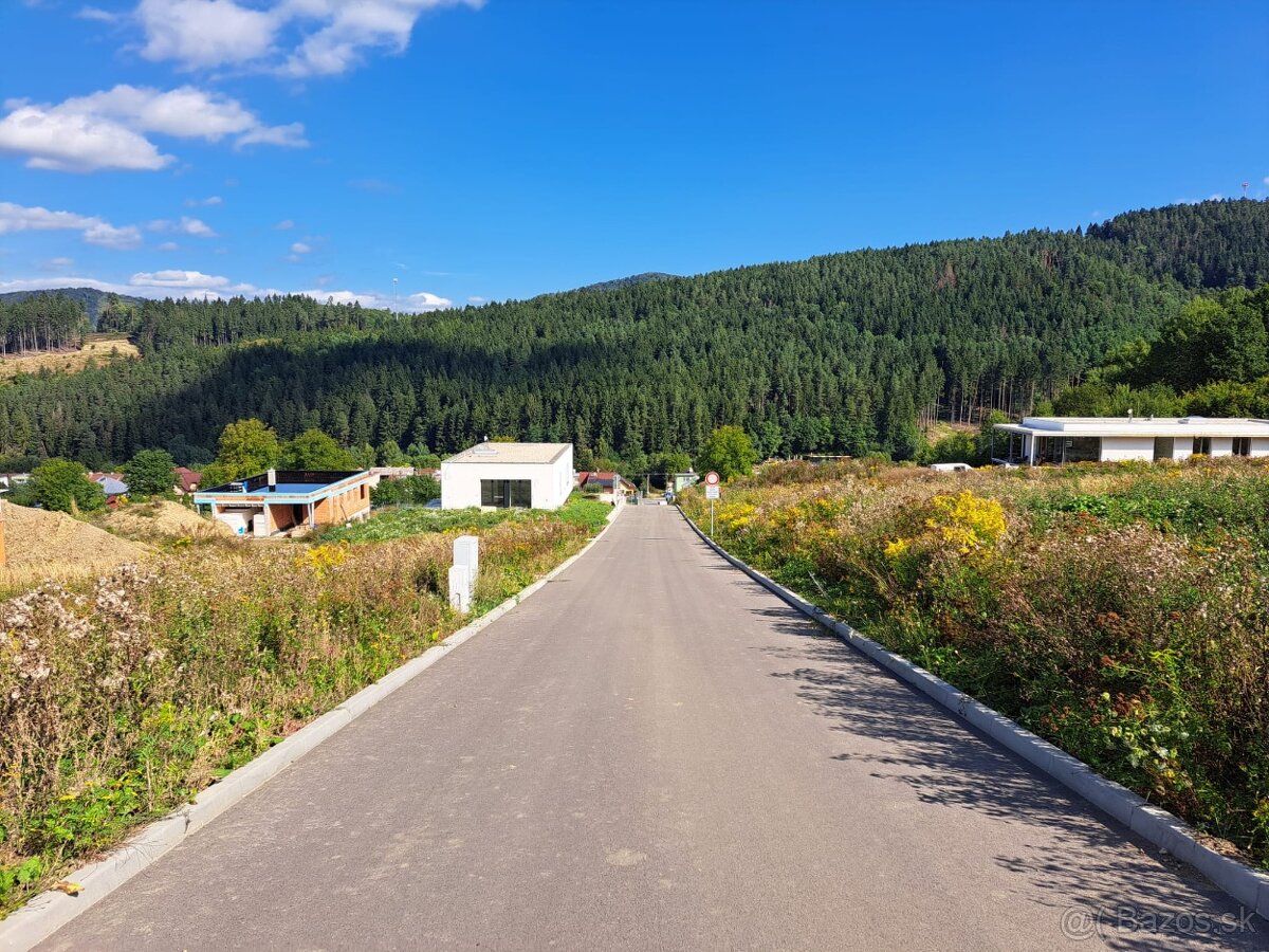 Na predaj stavebný pozemok, k.ú Budatín, 567m2