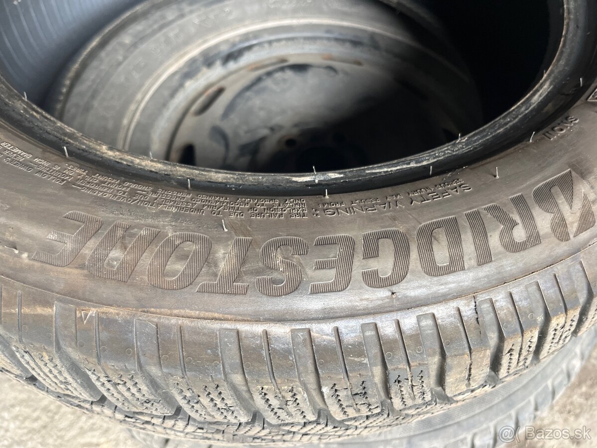 205/55 R16 Bridgestone zimne