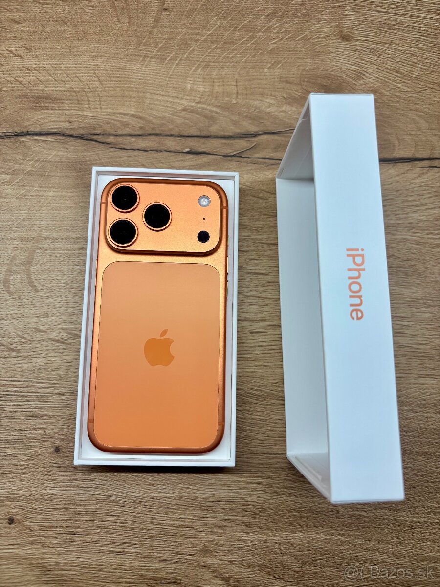 iPhone 17 Pro 256GB Cosmic Orange