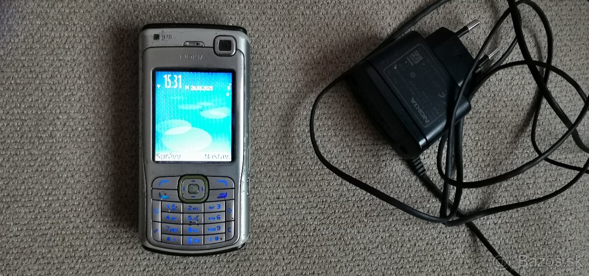 NOKIA N70